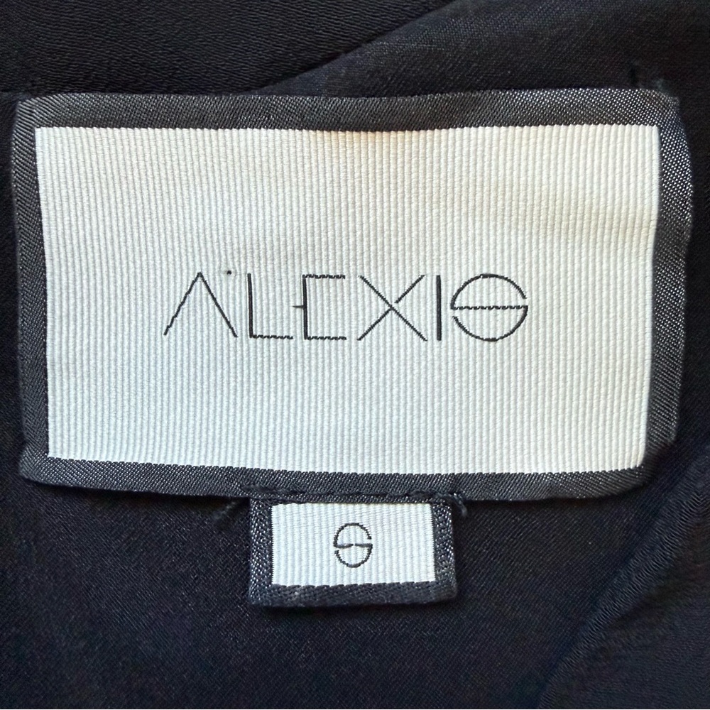 ALEXIS Statement Mini Dress Size S - Picture 3 of 13